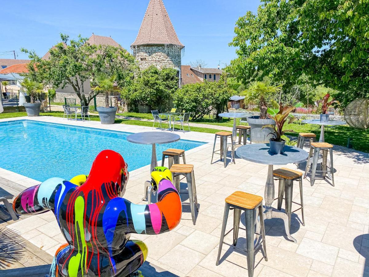 Hotel Domaine De Suzel Vignieu Esterno foto