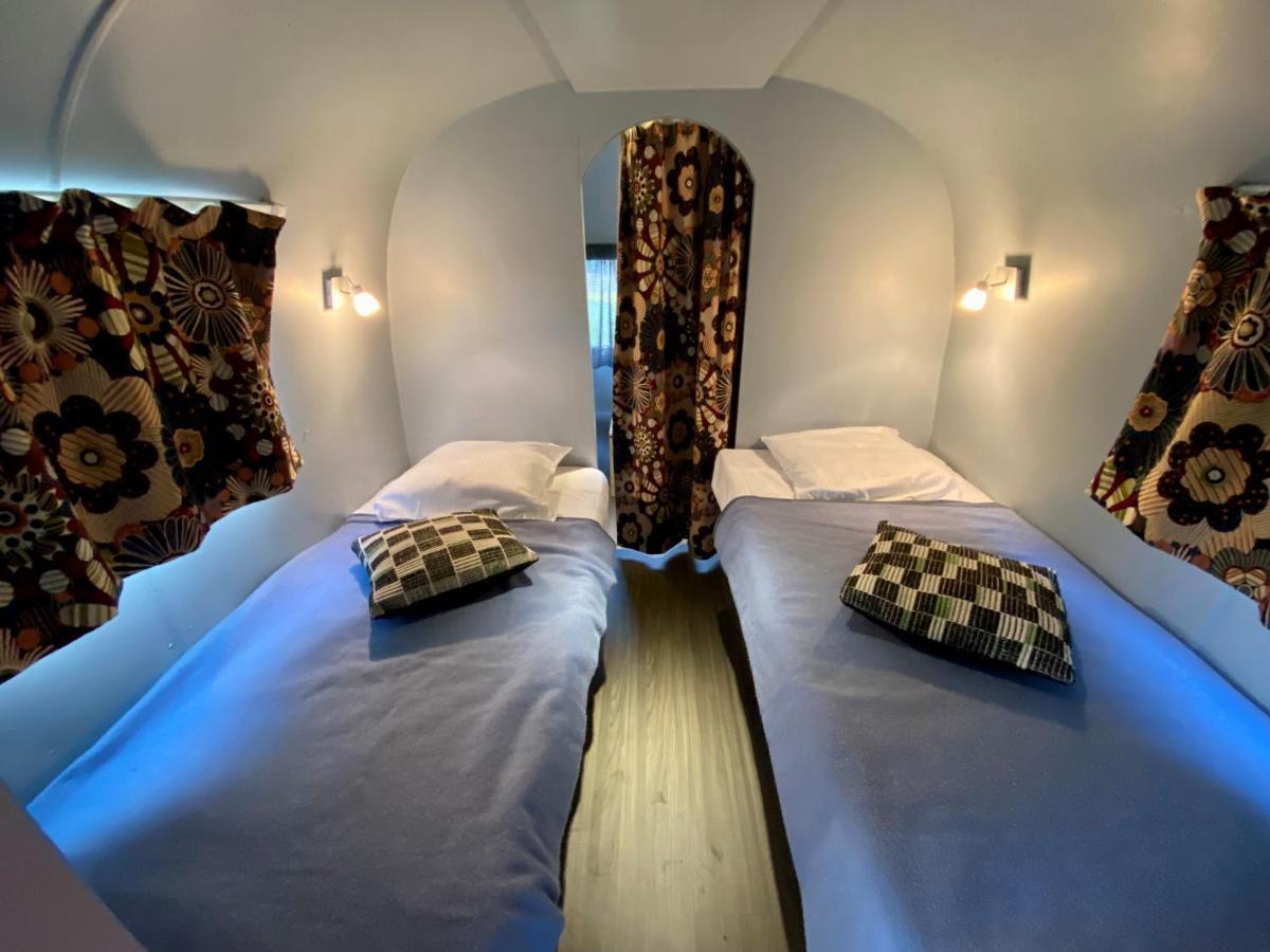 Hotel Domaine De Suzel Vignieu Esterno foto